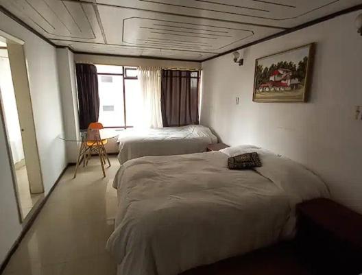 Gh Plaza Hotel Riobamba Phòng bức ảnh